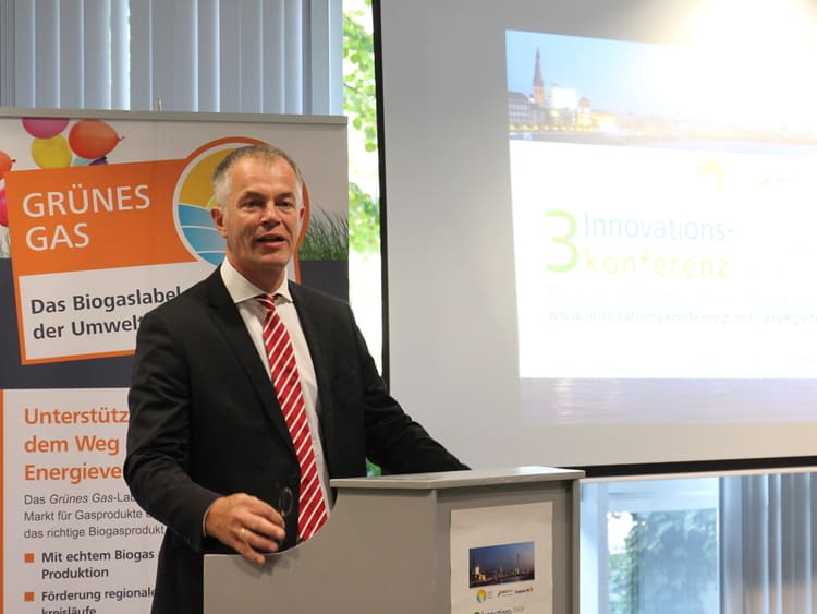 NRW-Umweltminister Johannes Remmel bei der IVK 2016