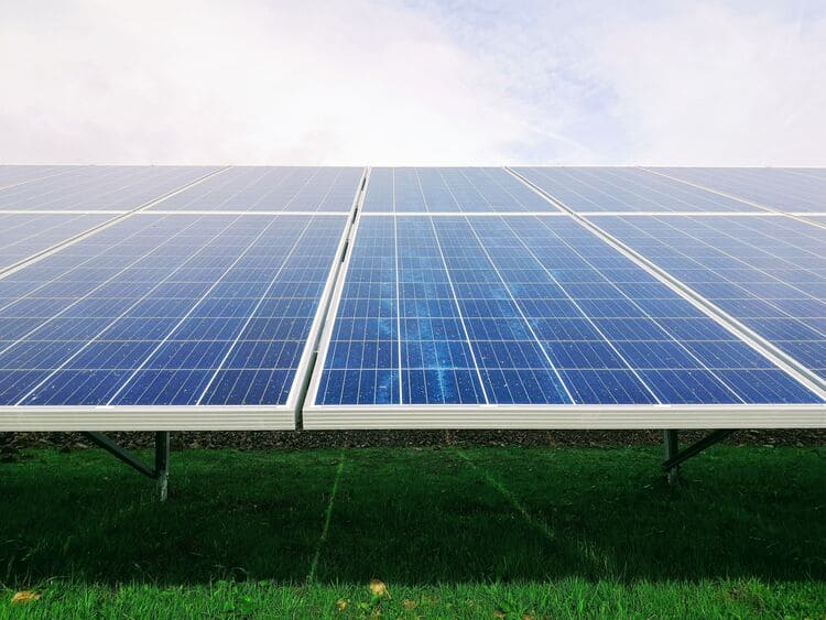 Durch die erfolgte Einigung der Großen Koalition kann ein Stillstand beim Ausbau von Photovoltaik-Anlagen verhindert werden.